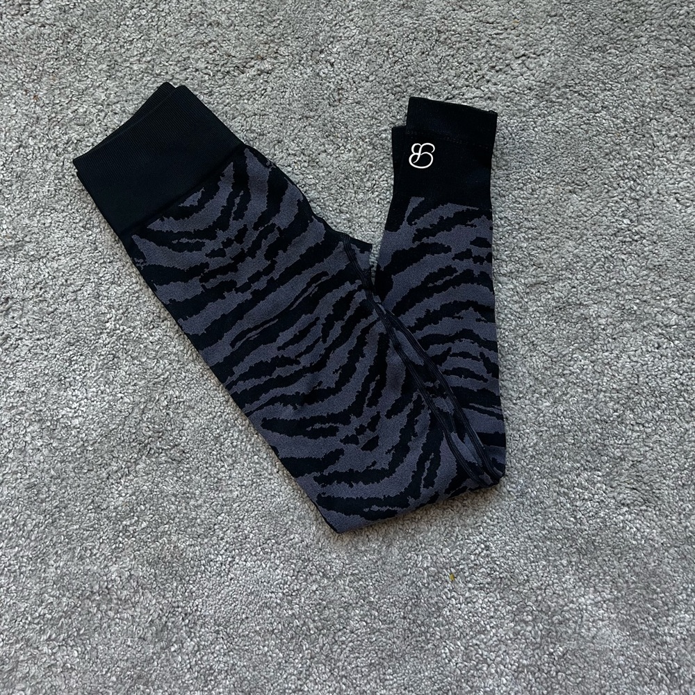 Bombshell Tiger Print Seamless Leggings XS